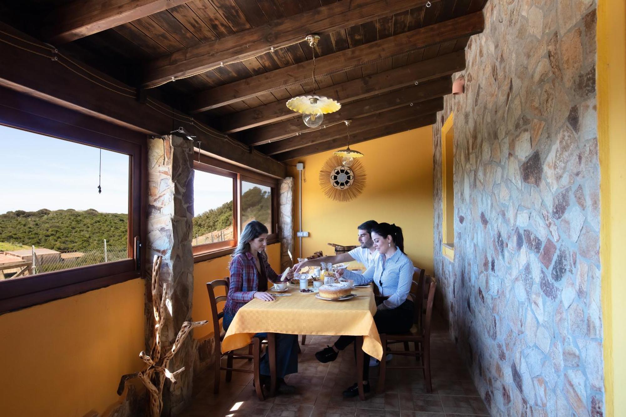 Vila L'Aquila Arbus Exteriér fotografie
